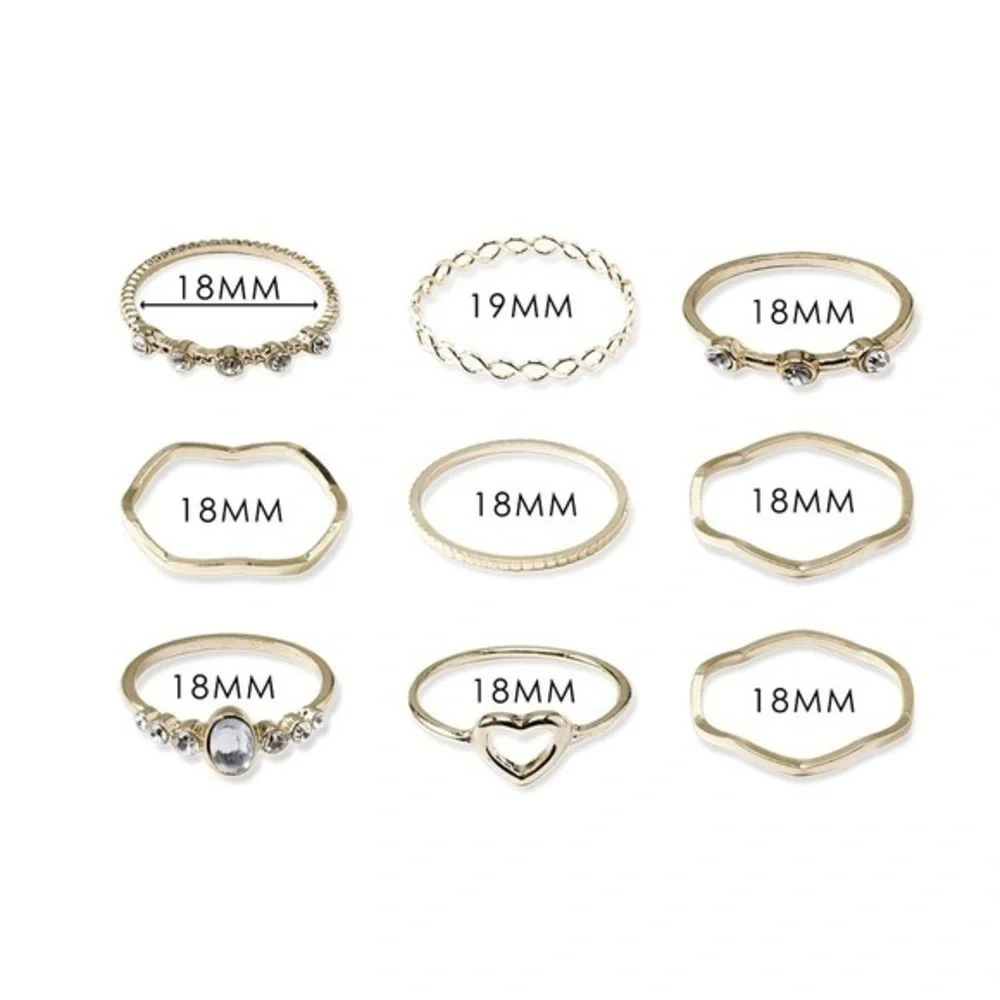 3/$30 💛 Dainty Ring Set